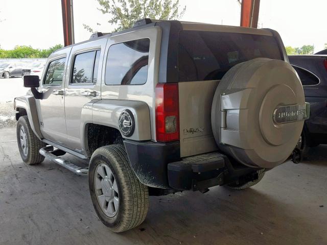 5GTEN13E498108116 - 2009 HUMMER H3 GRAY photo 3