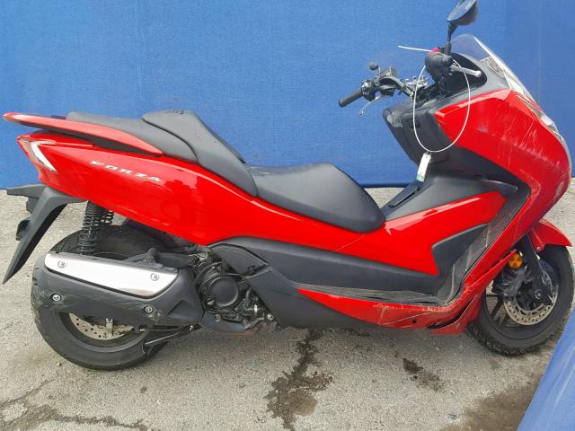 MLHNF0405E5001926 - 2014 HONDA NSS300 RED photo 9