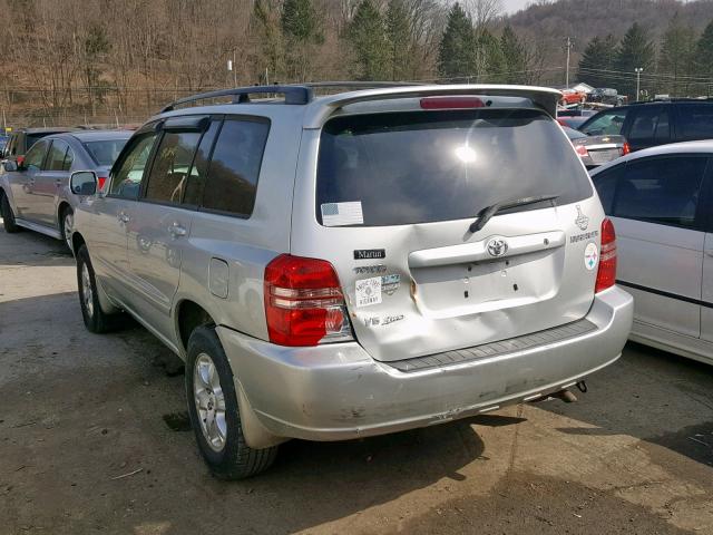 JTEHF21A930128855 - 2003 TOYOTA HIGHLANDER SILVER photo 3