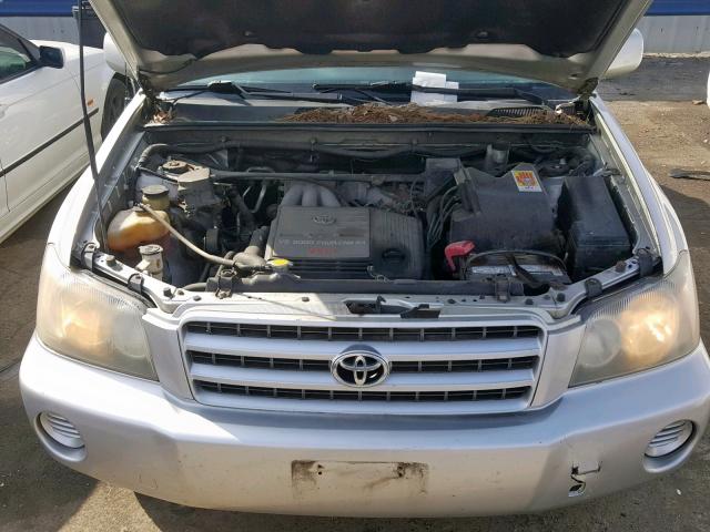 JTEHF21A930128855 - 2003 TOYOTA HIGHLANDER SILVER photo 7