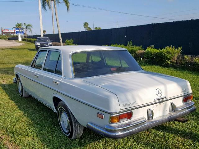 10806712021368 - 1973 MERCEDES-BENZ 280 SE WHITE photo 3