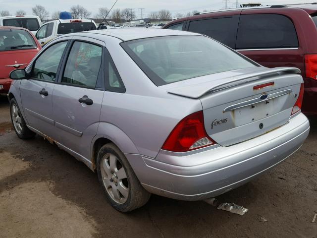 1FAFP38311W315643 - 2001 FORD FOCUS ZTS SILVER photo 3