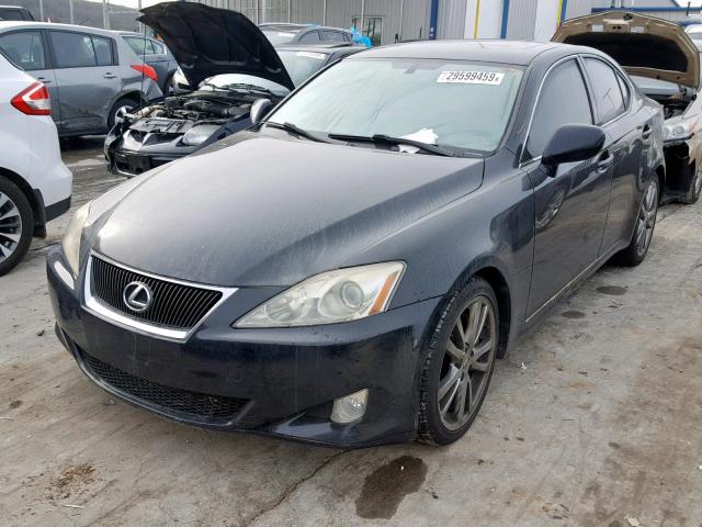 JTHBE262285020259 - 2008 LEXUS IS 350 BLACK photo 2