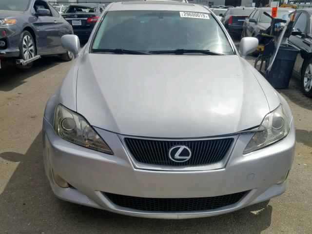 JTHBK262175032300 - 2007 LEXUS IS 250 SILVER photo 9