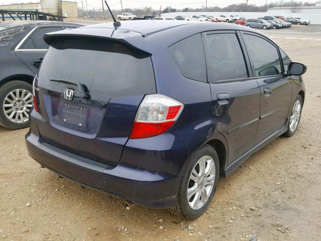 JHMGE88459S028107 - 2009 HONDA FIT SPORT BLUE photo 4