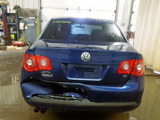 3VWRG71KX6M765005 - 2006 VOLKSWAGEN JETTA 2.5 BLUE photo 9