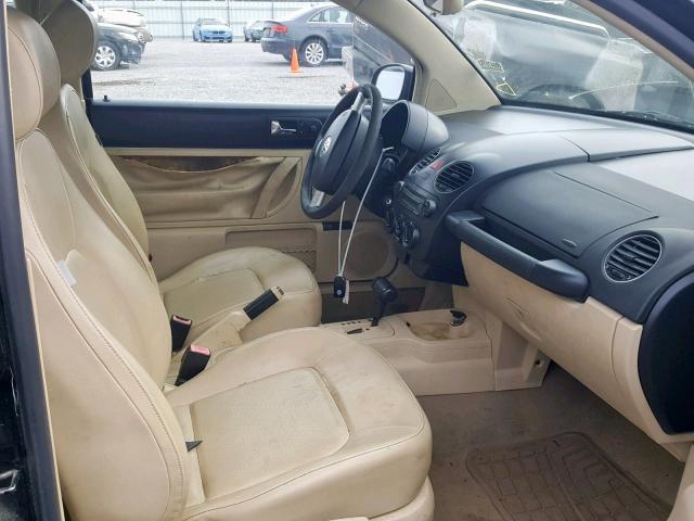 3VWPW31C08M518509 - 2008 VOLKSWAGEN NEW BEETLE BLACK photo 5