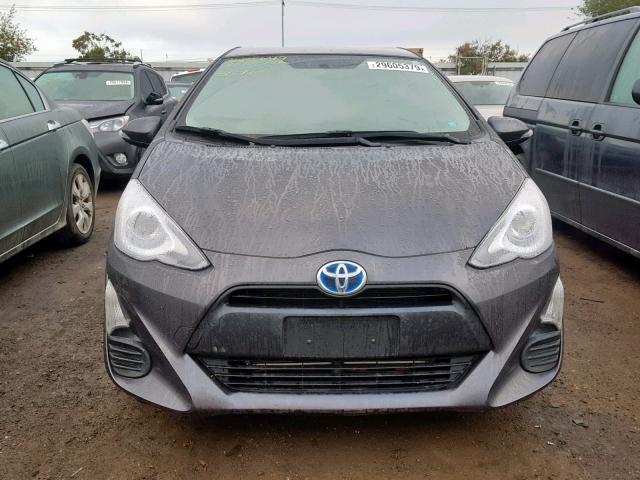 JTDKDTB34G1139896 - 2016 TOYOTA PRIUS C GRAY photo 9