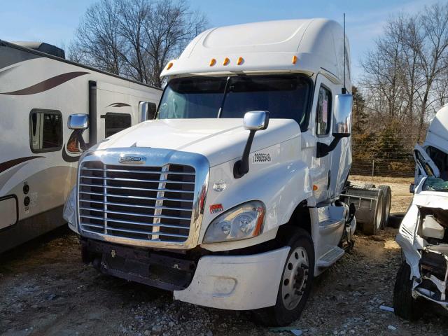 3AKJGLDR3DSFF9195 - 2013 FREIGHTLINER CASCADIA 1 WHITE photo 2