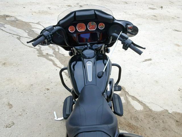 1HD1KRP15KB606014 - 2019 HARLEY-DAVIDSON FLHXS BLACK photo 5