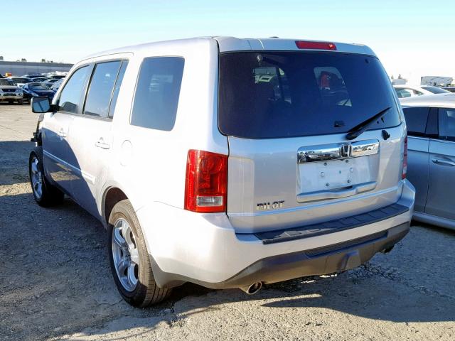 5FNYF3H75DB030543 - 2013 HONDA PILOT EXLN SILVER photo 3