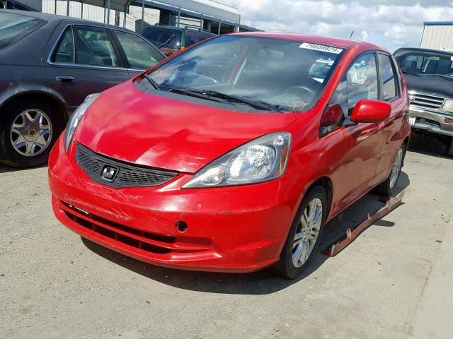 JHMGE8H45AC006493 - 2010 HONDA FIT SPORT RED photo 2