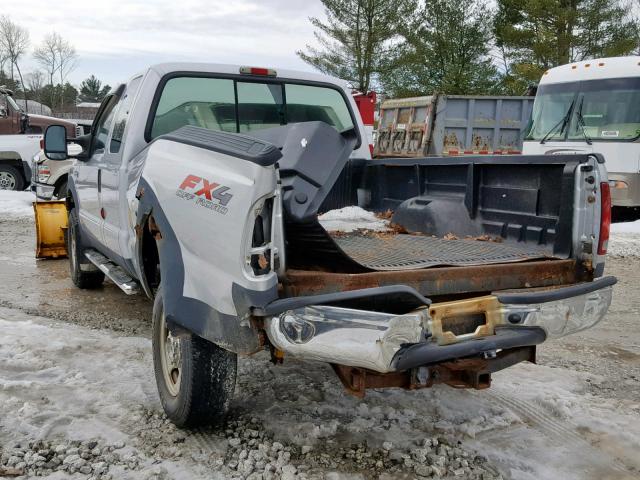 1FTWX31586EB32033 - 2006 FORD F350 SRW S SILVER photo 3