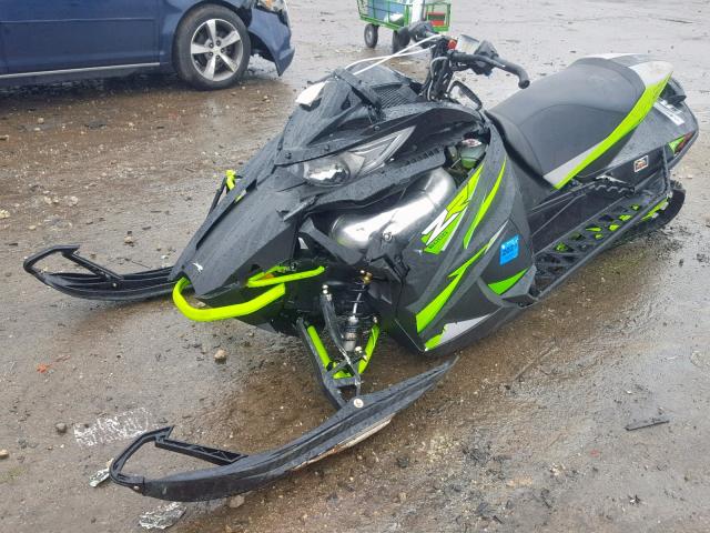 4UF18SNW8JT106260 - 2018 ARCTIC CAT SNOWMOBILE GREEN photo 2