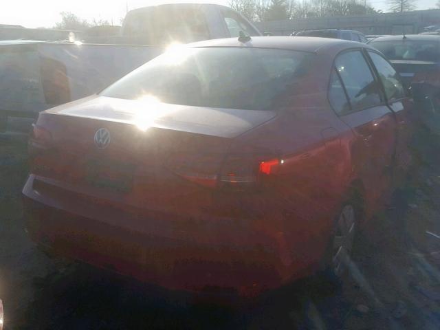 3VW2K7AJ4FM333758 - 2015 VOLKSWAGEN JETTA BASE RED photo 4