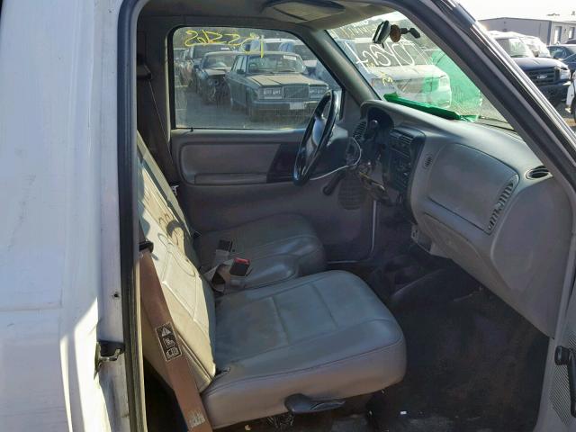 1FTYR10V7YTB38929 - 2000 FORD RANGER WHITE photo 5