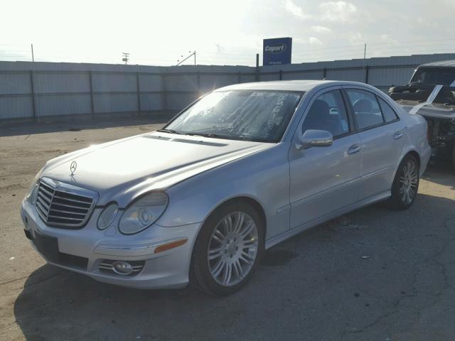 WDBUF56X78B261013 - 2008 MERCEDES-BENZ E 350 SILVER photo 2