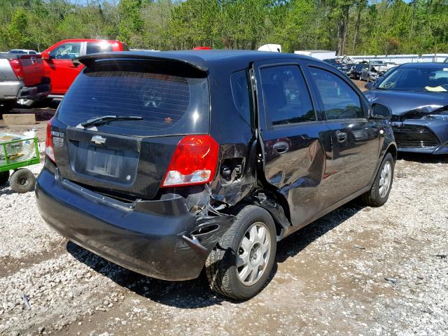 KL1TG62695B301592 - 2005 CHEVROLET AVEO LT BLACK photo 4