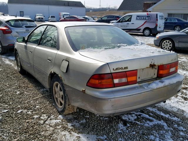 JT8BF28GXW5016978 - 1998 LEXUS ES 300 TWO TONE photo 3