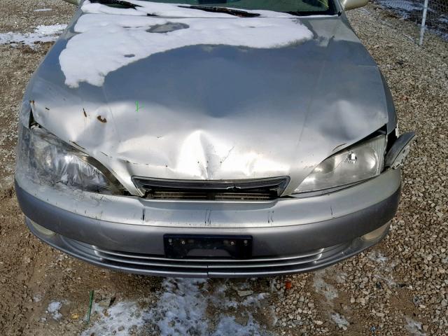 JT8BF28GXW5016978 - 1998 LEXUS ES 300 TWO TONE photo 9