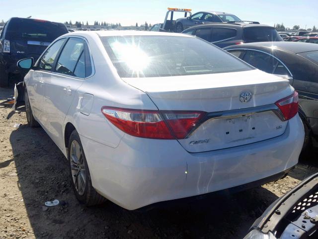 4T1BF1FK9GU163766 - 2016 TOYOTA CAMRY LE WHITE photo 3