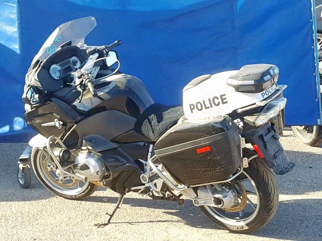 WB10A1300JZ467475 - 2018 BMW R1200 RT TWO TONE photo 3