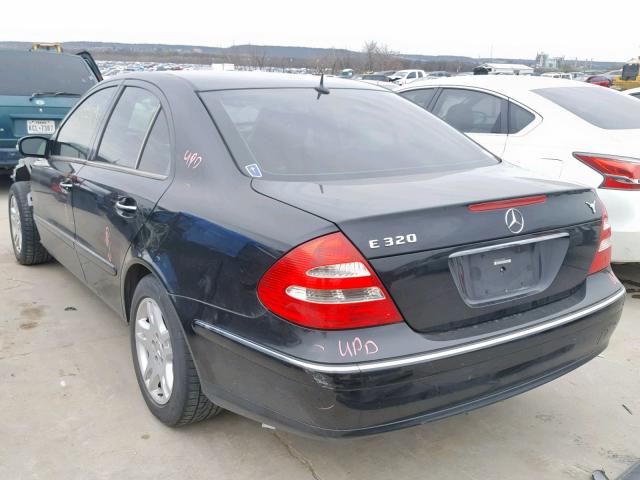 WDBUF65J13A180008 - 2003 MERCEDES-BENZ E 320 BLACK photo 3