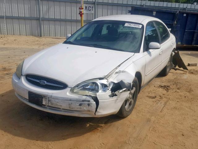 1FAFP55U02A264367 - 2002 FORD TAURUS SES WHITE photo 2