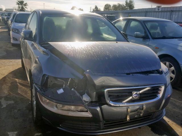 YV1MS382282358701 - 2008 VOLVO S40 2.4I GRAY photo 1