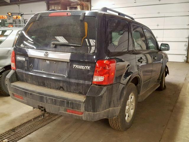 4F2CZ96108KM15410 - 2008 MAZDA TRIBUTE S BLACK photo 4