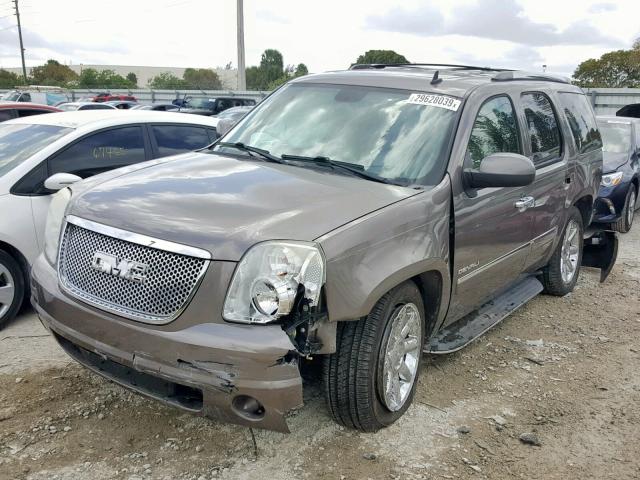 1GKS1EEF0BR293935 - 2011 GMC YUKON DENA BEIGE photo 2