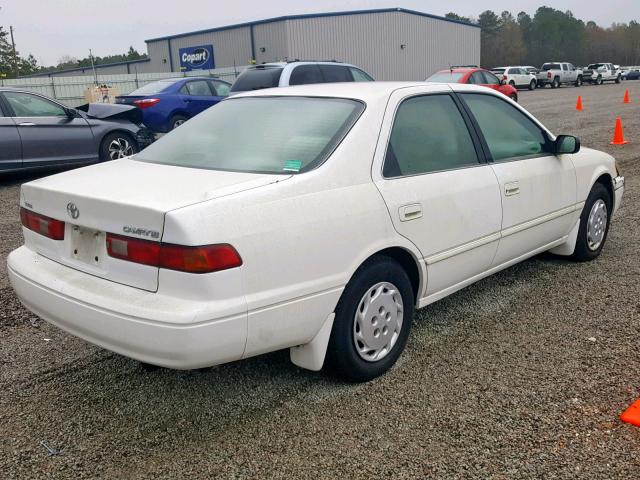 4T1BG22K3XU902235 - 1999 TOYOTA CAMRY CE WHITE photo 4