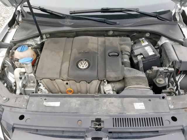 1VWAP7A3XDC103848 - 2013 VOLKSWAGEN PASSAT S SILVER photo 7