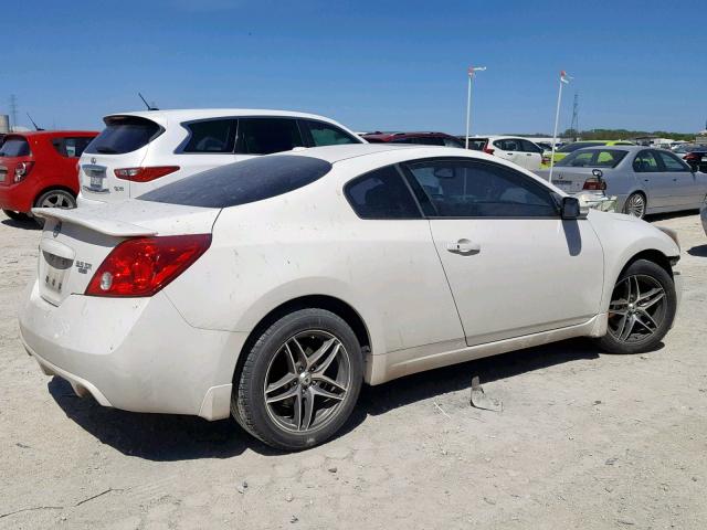 1N4BL2EP3CC159718 - 2012 NISSAN ALTIMA SR WHITE photo 4