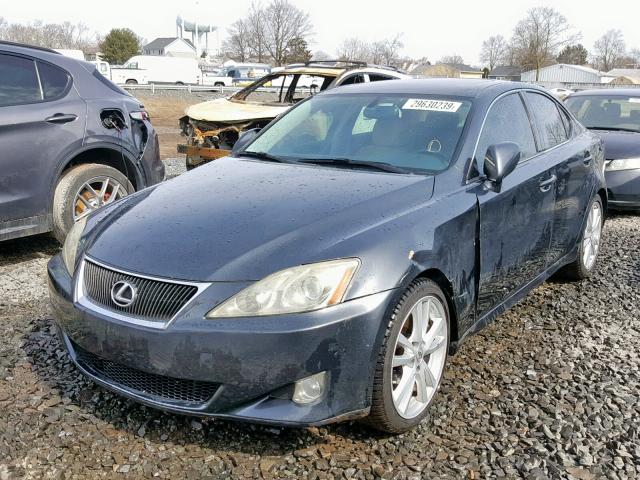 JTHBE262775015931 - 2007 LEXUS IS 350 CHARCOAL photo 2