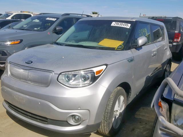 KNDJX3AE1G7011408 - 2016 KIA SOUL EV + SILVER photo 2