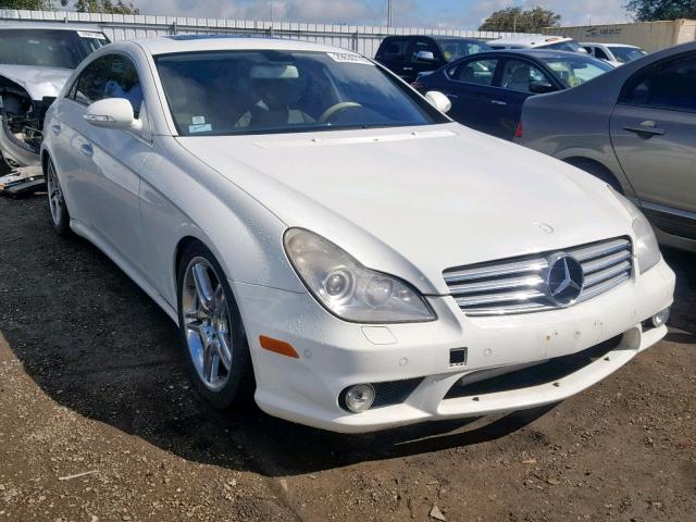 WDDDJ72X17A114794 - 2007 MERCEDES-BENZ CLS 550 WHITE photo 1