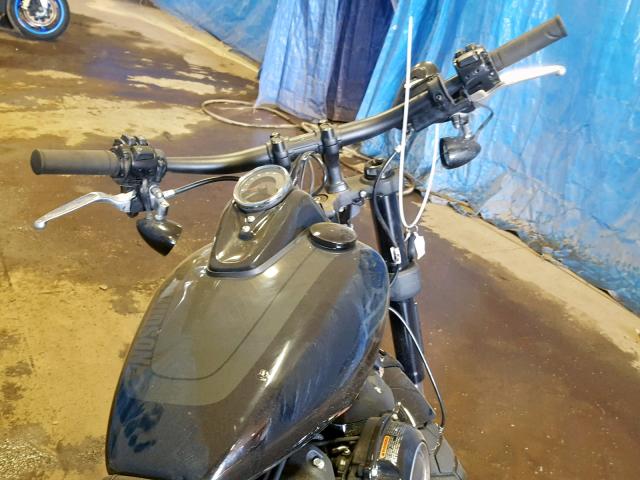 1HD1YKJ1XJC018004 - 2018 HARLEY-DAVIDSON FXFB FAT B BLACK photo 5