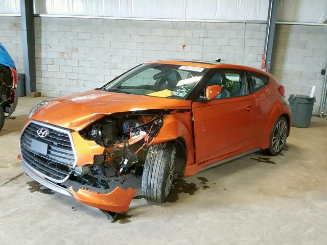 KMHTC6AE7GU304345 - 2016 HYUNDAI VELOSTER T ORANGE photo 2