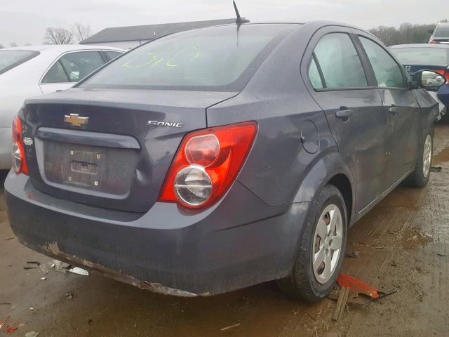 1G1JA5SH9D4103426 - 2013 CHEVROLET SONIC LS 石墨色 照片 4