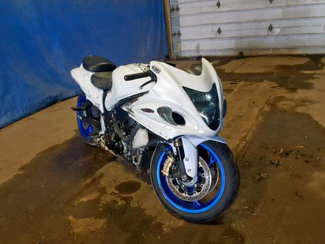 JS1GX72B4G2100435 - 2016 SUZUKI GSX1300 RA WHITE photo 1