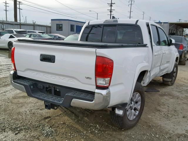 3TMAZ5CN3HM045540 - 2017 TOYOTA TACOMA DOU WHITE photo 4