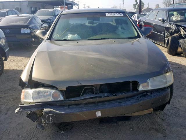 1N4DL01D8YC213997 - 2000 NISSAN ALTIMA XE BROWN photo 9