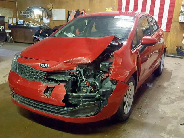 KNADM4A31F6466884 - 2015 KIA RIO LX RED photo 2