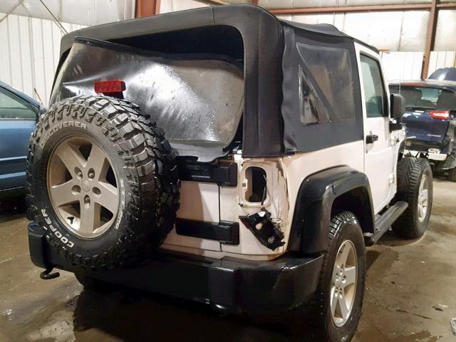 1C4AJWAG1FL511336 - 2015 JEEP WRANGLER S WHITE photo 4