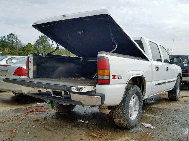 2GTEK13T251380479 - 2005 GMC NEW SIERRA WHITE photo 4