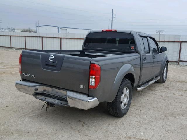 1N6AD09U97C417735 - 2007 NISSAN FRONTIER C GRAY photo 4