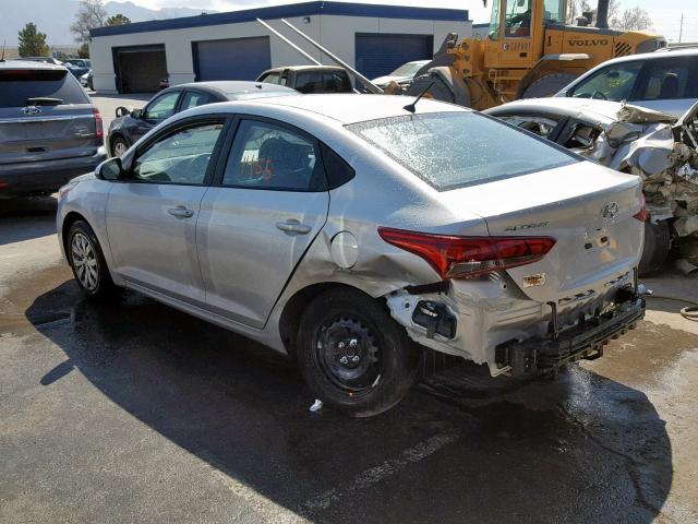 3KPC24A30KE069725 - 2019 HYUNDAI ACCENT SE SILVER photo 3