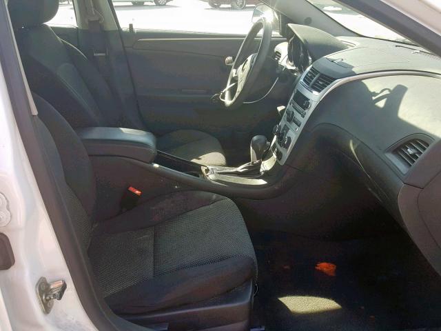 1G1ZC5E06CF275323 - 2012 CHEVROLET MALIBU 1LT თეთრი ფოტო 5