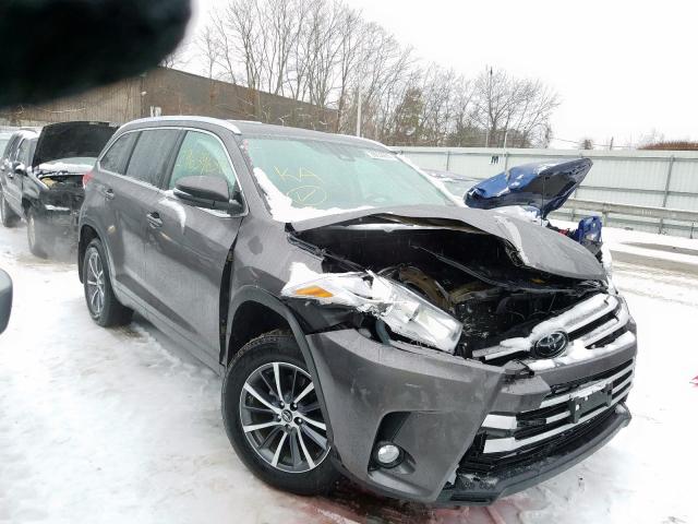 5TDJZRFH8HS432758 - 2017 TOYOTA HIGHLANDER SE  photo 1